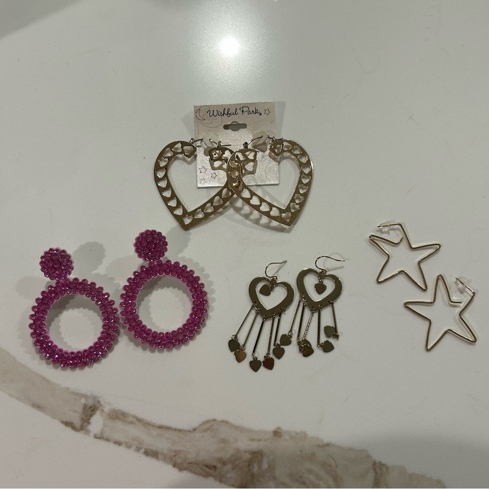Assorted Earrings Set - Gold tone and Pink